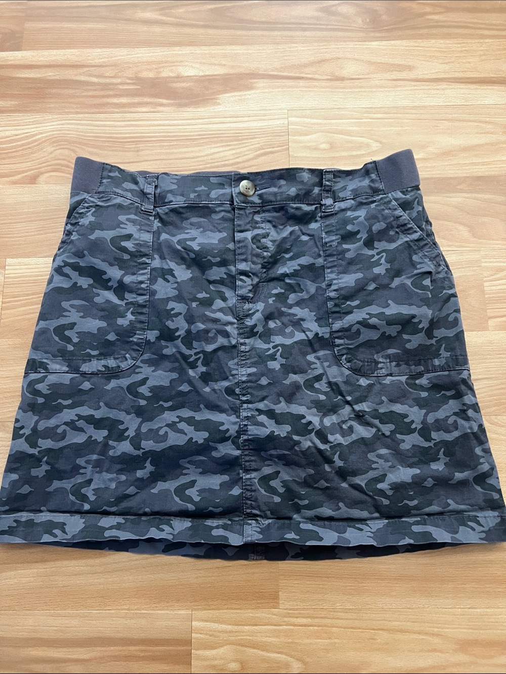 Lee Womens Skort Size 12 Mid Rise Zip Gray Camouflage Cotton Camo